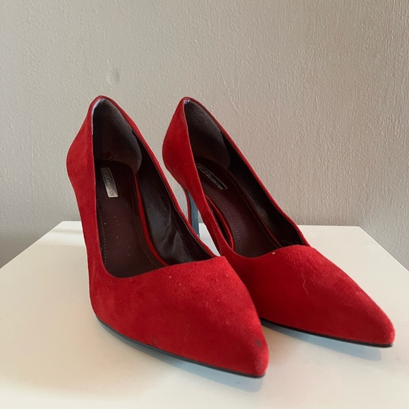 Red heels! - Picture 6 of 8